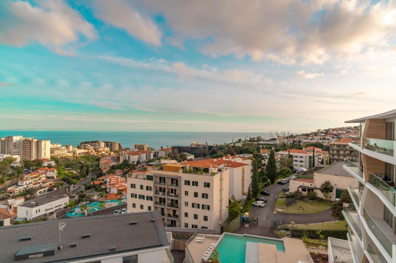 The Place Funchal  Exteriör bild